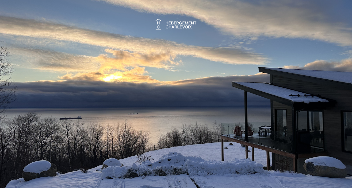 SHA-41 - Magnifique chalet NEUF, moderne avec vue spectaculaire